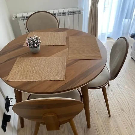 Symphony707 - Waterfront Appartement