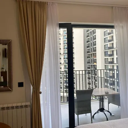 Symphony707 - Waterfront Apartment *